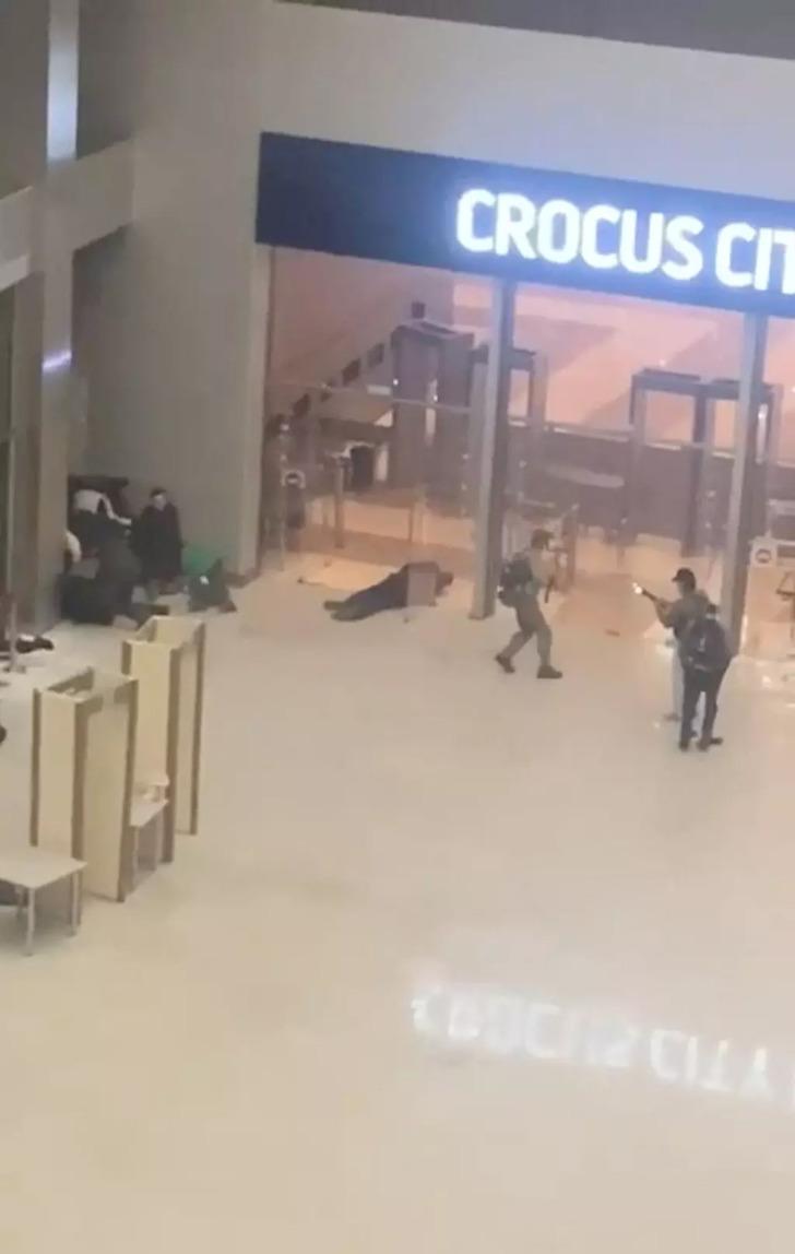 70 bin liraya katliam! Moskova'yı kana bulayan terörist Türkiye'den gitmiş... Sorgu videosunda yalvardı: Öldürün beni artık G3