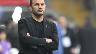 Galatasaray'da Okan Buruk krizi! Futbolculara iyileştirilme yapılıp sözleşme uzatıldı ama onun kapısı çalınmadı...