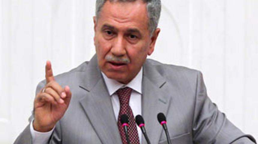 B&uuml;lent Arın&ccedil; hayatının hatasını a&ccedil;ıkladı