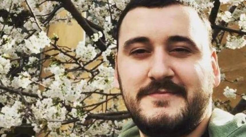 Maltepe'de şüpheli ölüm! Halı silkelerken canından oldu, polis kapıya gelene kadar haberleri bile olmadı