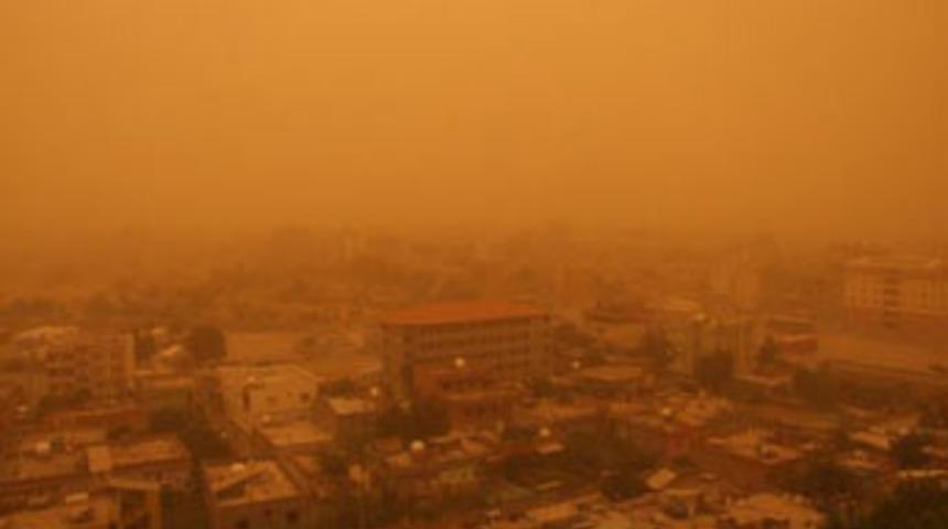 Güneydoğu'yu toz bulutları kapladı