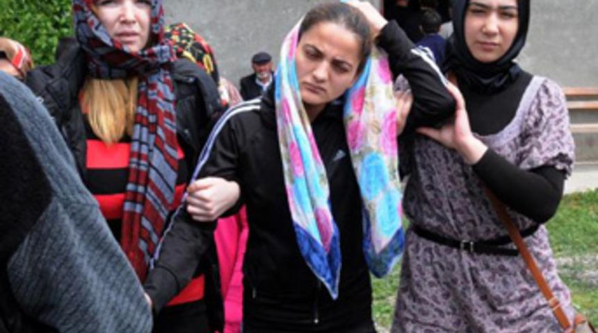 'Kardeşim çocuk daha'