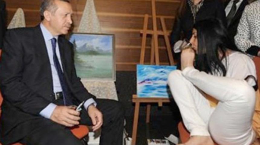 Başbakan donup kaldı!