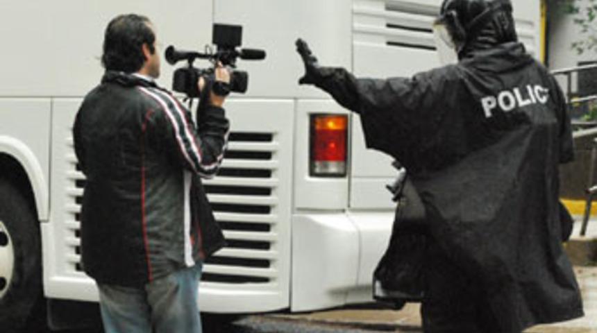 Basın &ouml;zg&uuml;rl&uuml;ğ&uuml; tehdit altında