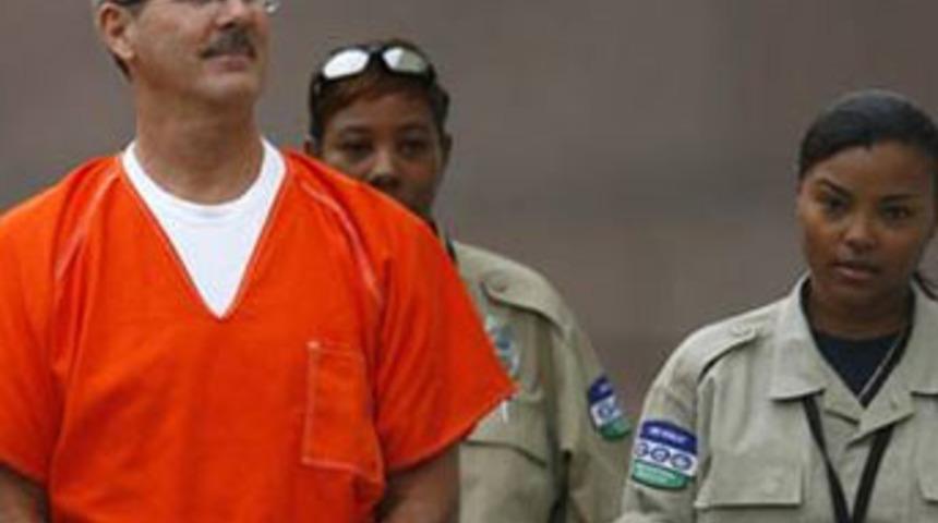 Milyarder iş adamına m&uuml;ebbet hapis