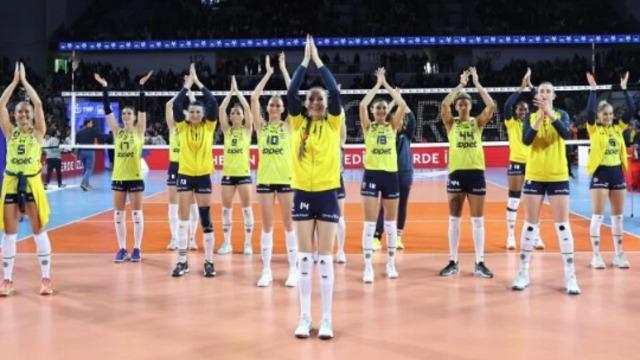 Kupa Voley'de şampiyon Fenerbahçe Opet!