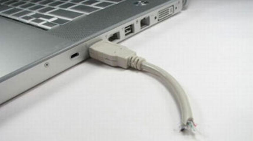 En tuhaf USB bellekler