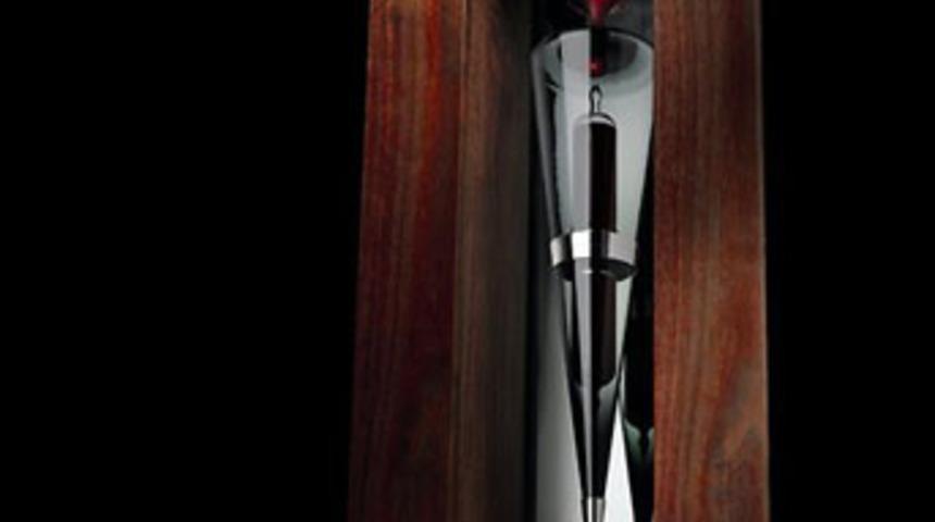 D&uuml;nyanın en pahalı şarabı bu şırıngada