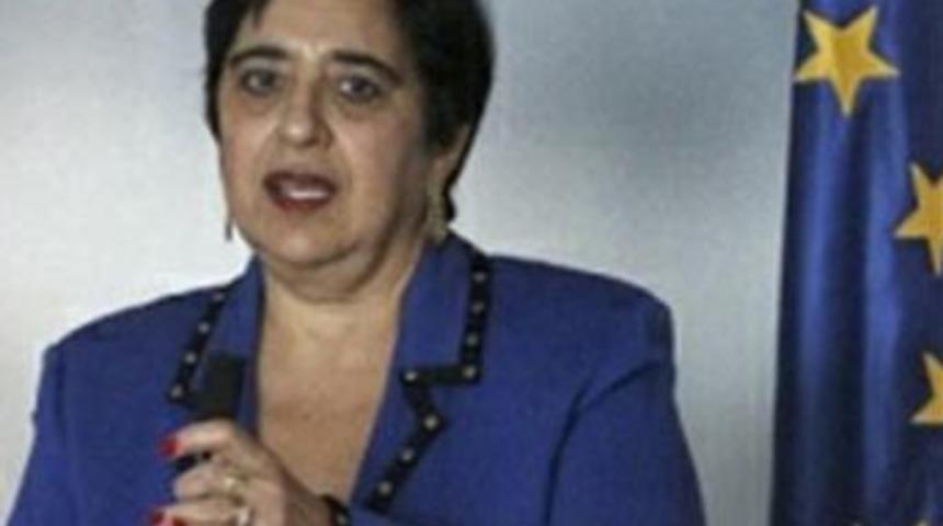 'T&uuml;rkiye'ye engel olmayız'