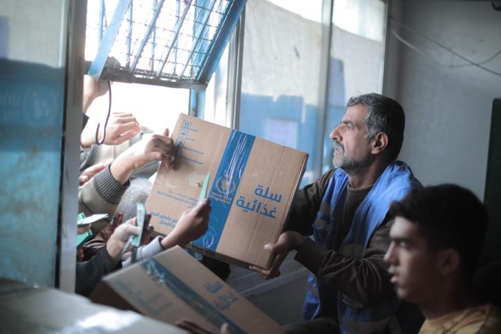 Gazze ölüme terk edildi! İsrail BM'ye bildirdi: Artık gıda konvoyu giremeyecek...