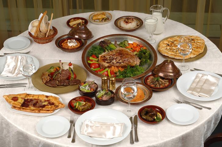 Ramazanın 15. günü iftar menüsü: 'İftara ne pişirsem?' diyenlere pratik tarifler!