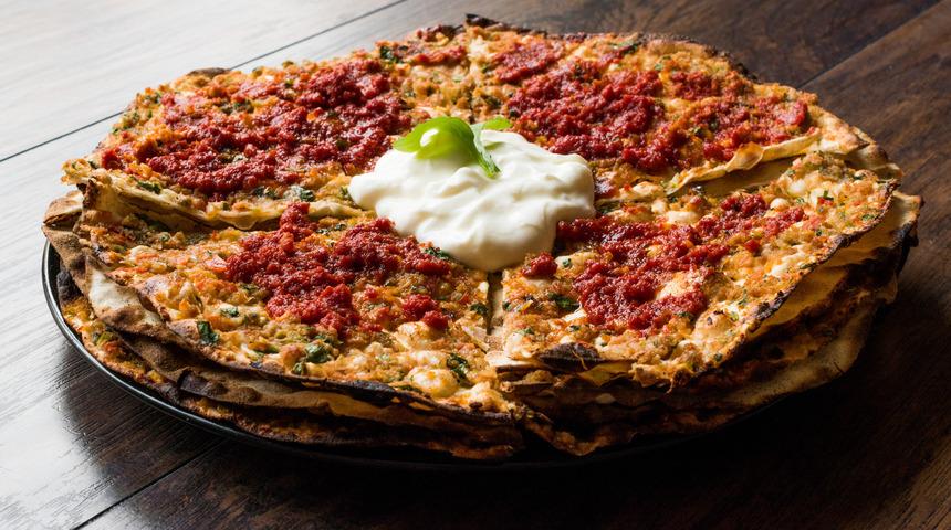 Hazır lavaştan pratik Kayseri yağlaması tarifi: Hazır lavaştan Kayseri yağlaması nasıl yapılır?