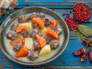 Ekşili köfte tarifi: Ekşili köfte nasıl yapılır?