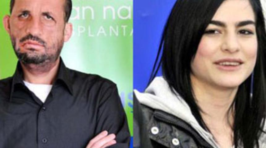 Babasının yüzü ile aynı iş yerinde