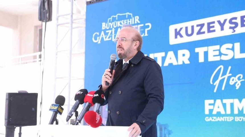 Gazi Konut Kuzeyşehir’de hak sahiplerinin anahtarları teslim edildi