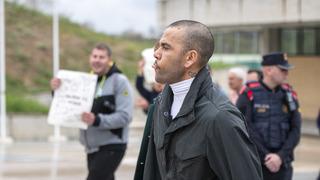 Cinsel saldırı suçundan ceza almıştı! Dani Alves 1 milyon avro kefalet ödeyerek cezaevinden çıktı