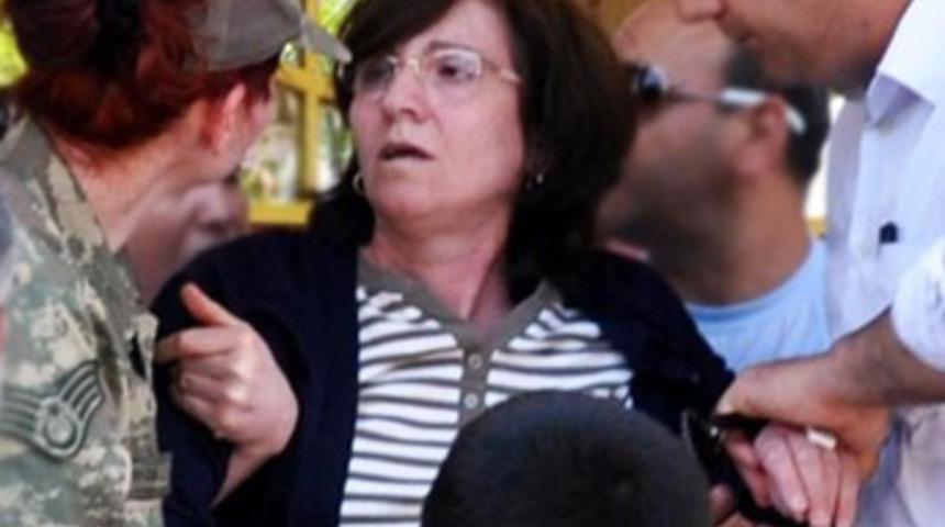 "Oğluma bir şey mi oldu?"