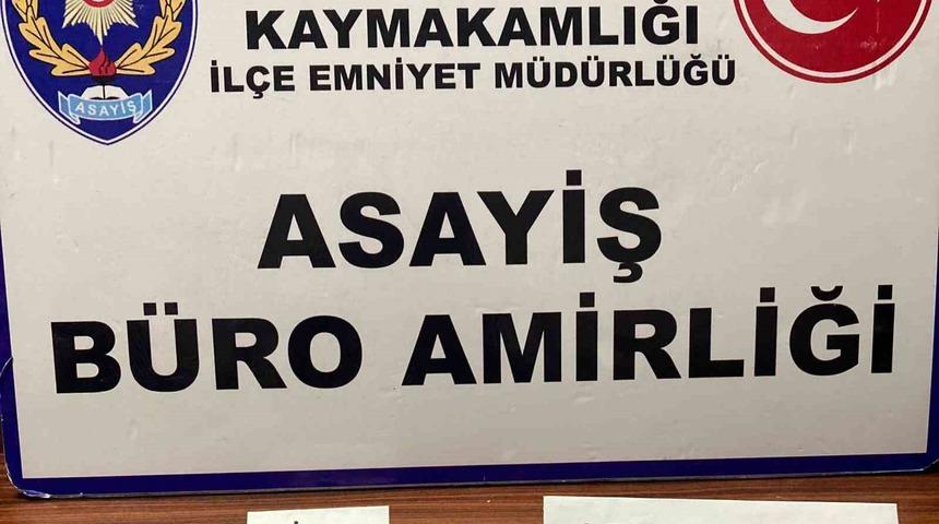 Kütahya’da zehir tacirlerine darbe: 8 kişi yakalandı