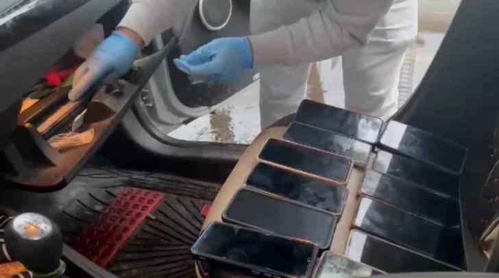 Kimi buldularsa cebinden cep telefonunu çalmışlar! Nevruz kutlamalarından dönüşte yakayı ele verdiler  G2