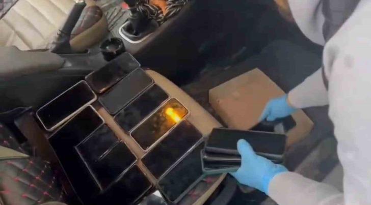 Kimi buldularsa cebinden cep telefonunu çalmışlar! Nevruz kutlamalarından dönüşte yakayı ele verdiler  G1