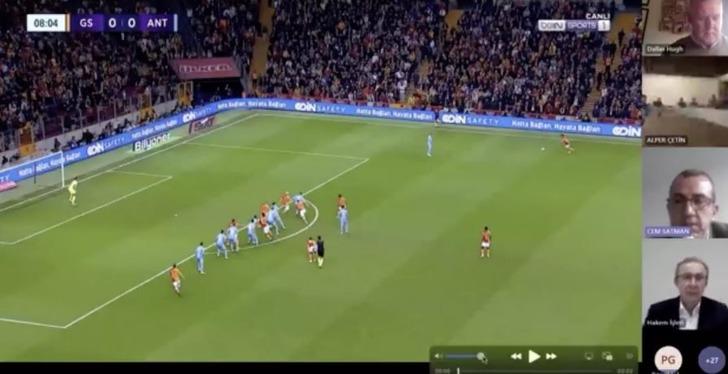 Süper Lig'de 'Dallas' sezonu! Hakem toplantısının görüntüleri sızdırıldı... Hugh Dallas, Abdülkadir Bitigen ve Özgür Yankaya arasındaki diyalog olay oldu, tepkiler peş peşe geldi G2