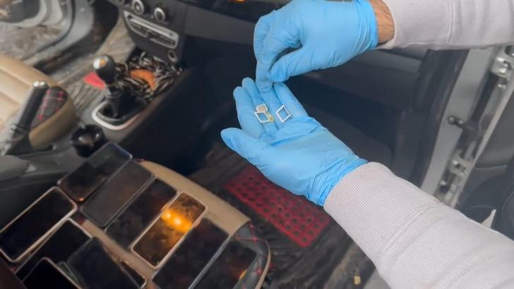 Kimi buldularsa cebinden cep telefonunu çalmışlar! Nevruz kutlamalarından dönüşte yakayı ele verdiler  G3