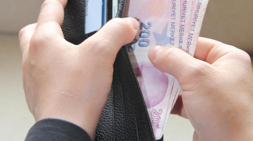  Enflasyon verilerinden sonra Kamu-Sen'den 'refah payı' çağrısı! "Yüzde 15 ekonomik yıkım"