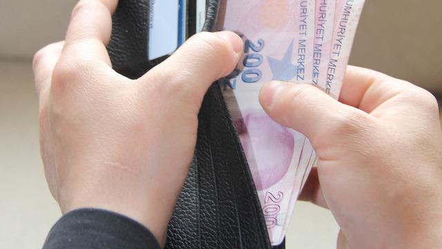  Enflasyon verilerinden sonra Kamu-Sen'den 'refah payı' çağrısı! Yüzde 15 ekonomik yıkım