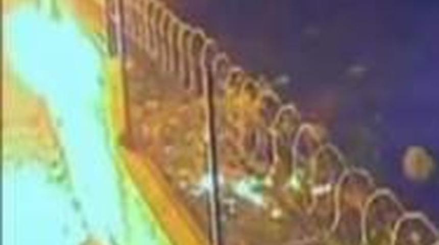 PKK'ya katılmayan gen&ccedil;lerin evleri yakıldı !