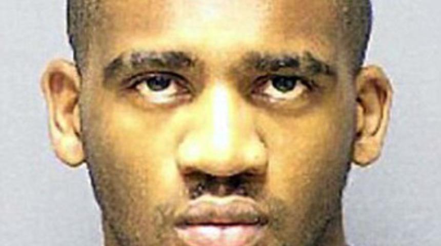 Oda arkadaşının kalbini yedi!