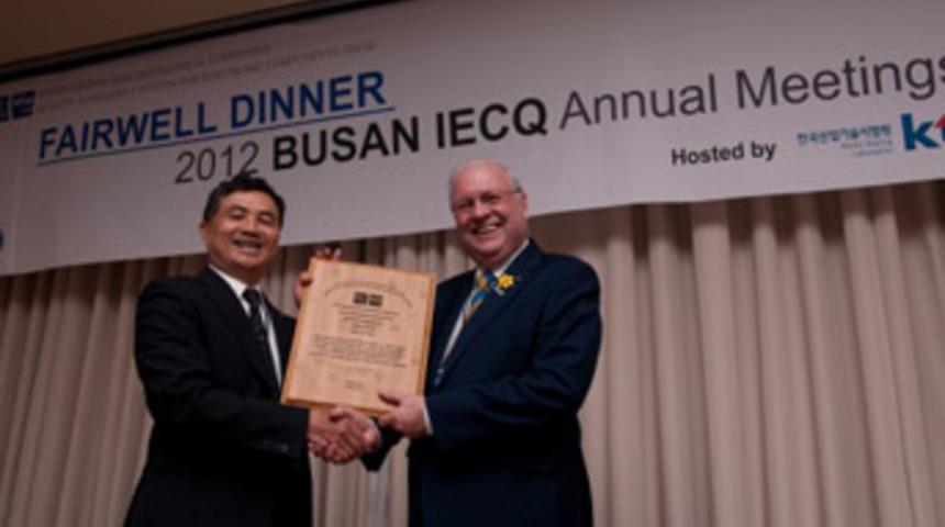 ASUS&rsquo;tan bilgisayar sekt&ouml;r&uuml;nde bir ilk!