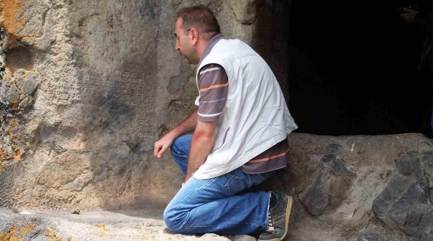 Tunceli’de, iki kale yerleşimi ve iki açık hava tapınak keşfedildi