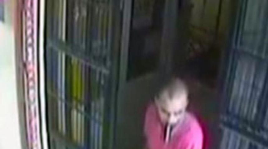 Bisiklet çalıyorum, çekmeyin!