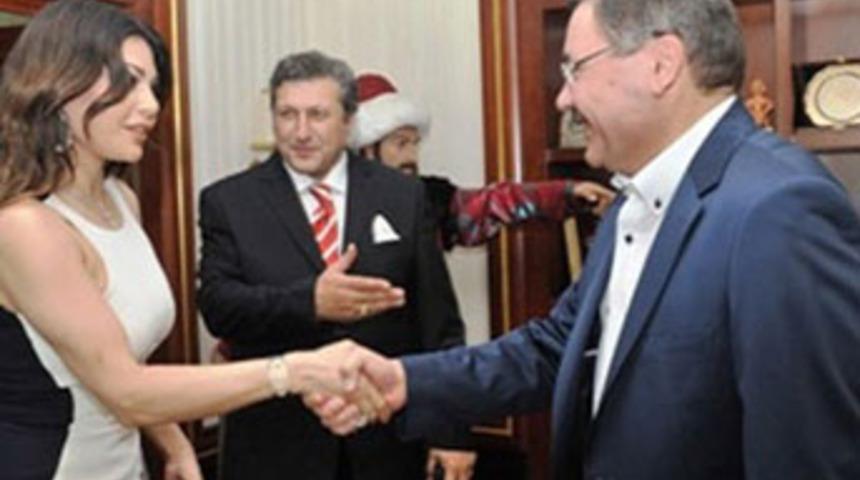 "Gel seni T&uuml;rk vatandaşı yapalım"