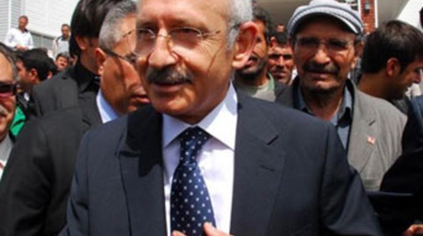 Kılı&ccedil;daroğlu'ndan Aziz Yıldırım'a destek