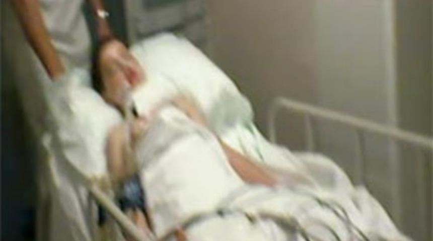 Sel, k&uuml;&ccedil;&uuml;k &ccedil;ocuğu b&ouml;yle g&ouml;t&uuml;rd&uuml;