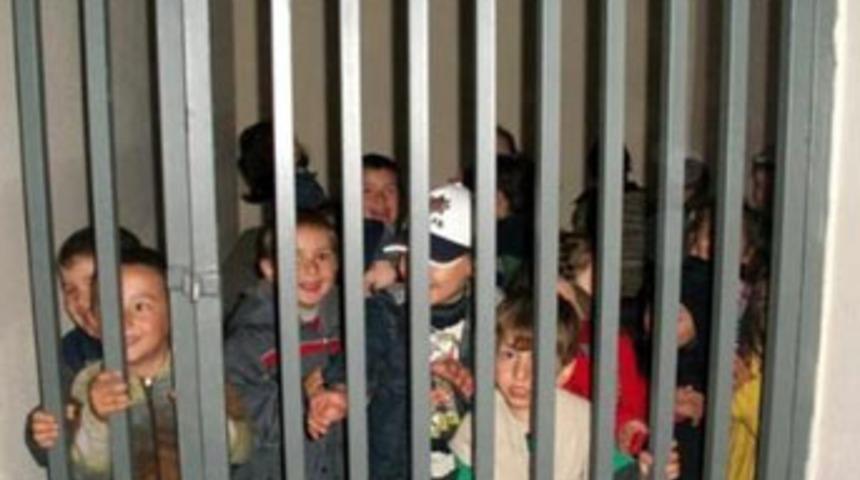 Velileri isyan ettiren fotoğraflar