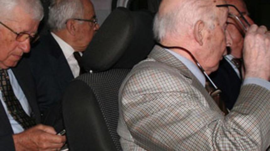 3 komutan için yakalama kararı!