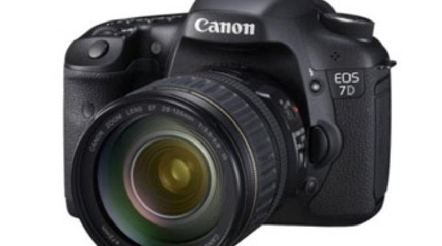Canon EOS 7D&rsquo;ye yazılım g&uuml;ncellemesi!