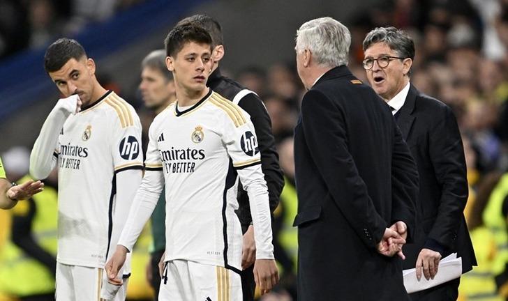 Arda Güler için Real Madrid antrenör kadrosunun verdiği rapor, herkesi şoke etti! Genç yıldız için: 'Disiplinsiz ve suçlu!' ifadelerini kullandılar G1