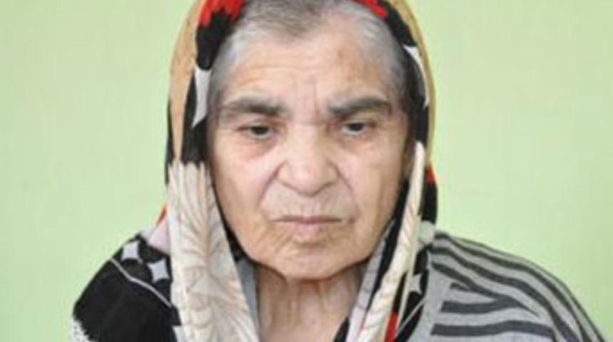 Ağzından sadece bu iki c&uuml;mle &ccedil;ıkıyor!