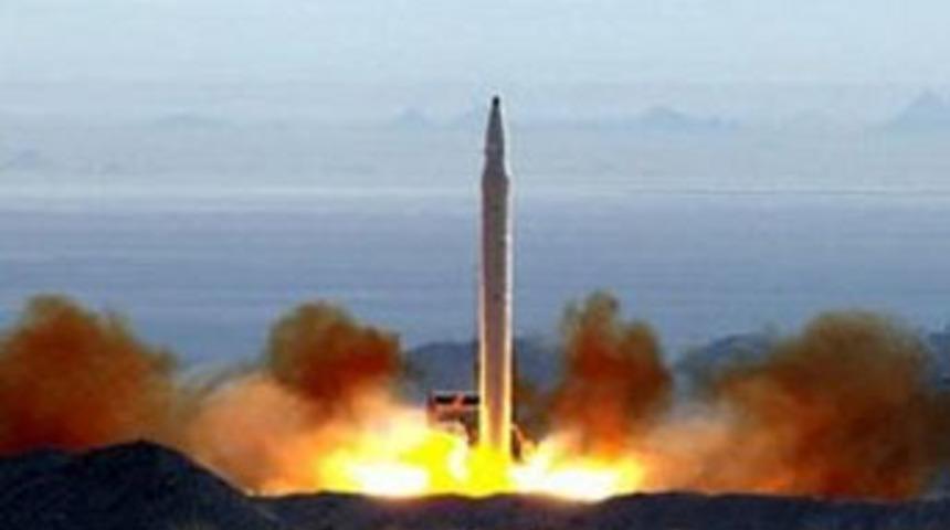 İran'dan dev f&uuml;ze tatbikatı