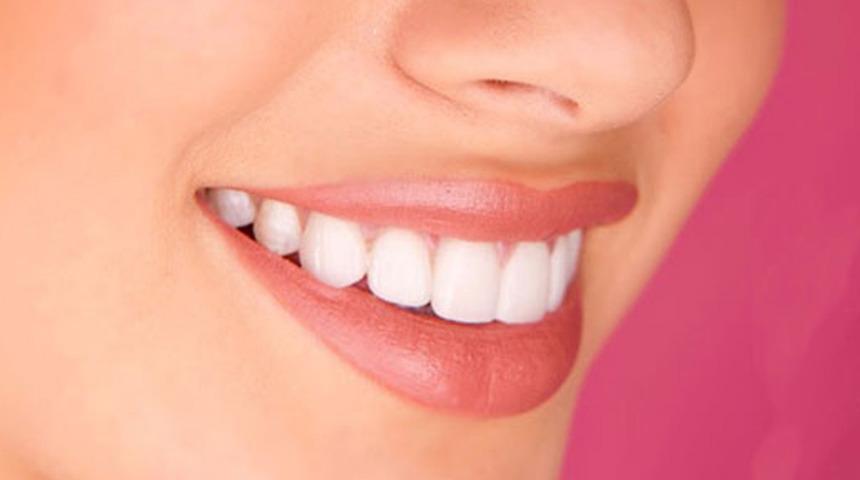 Ramazanda yaşanabilecek o sağlık sorununa dikkat çekti! 'İftar ve sahur arasında şekersiz sakız çiğneyin'