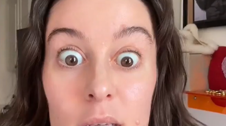 Buluşmasındaki hesap krizini anlattı! Sosyal medya bu itirafı konuşuyor... "Görüştüğüm adamdan fenalık geçirdim"