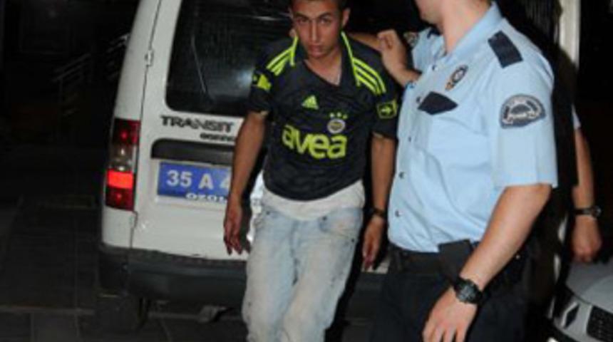 Hırsızla evinde karşılaştı!