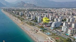 Ukraynalı kadın Antalya'da 2+1 ev kiraladı... Baskında daireden çıkanlar şoke etti! Bakın neye dönüştürmüş