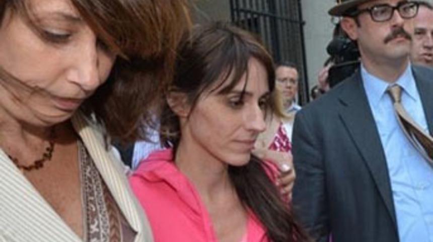 Öğrenciyle seksin ardından boşanma yok!