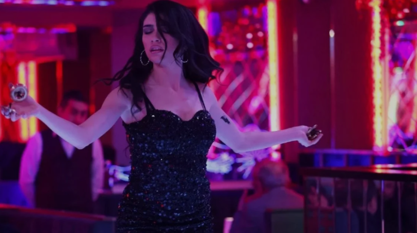 İnci Taneleri'nin Dilber'i Hazar Ergüçlü pavyon dansı kurslarını duyunca... Tepkisi gündem oldu