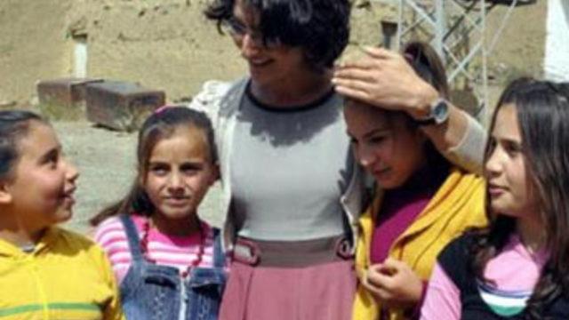 Köyün fedakar öğretmenleri