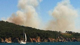 Heybeliada'da yangın!